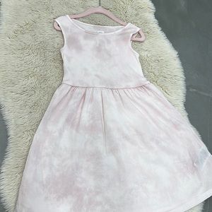Baby gap girls dress size 5.